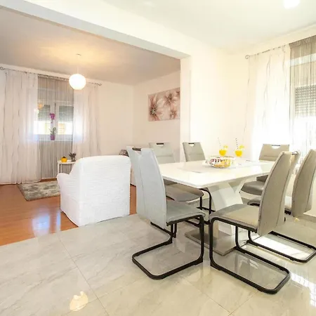 Petra Pridraga * Zadar