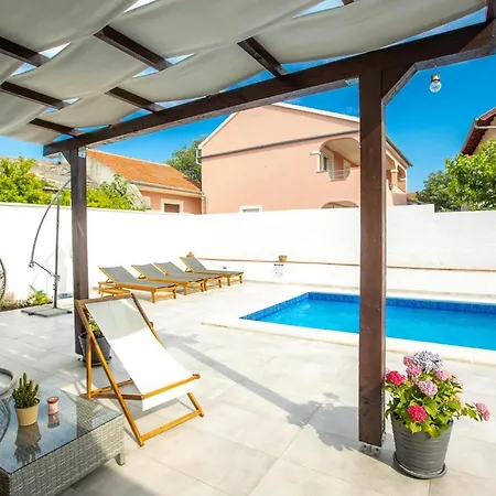 Petra Pridraga Hébergement de vacances