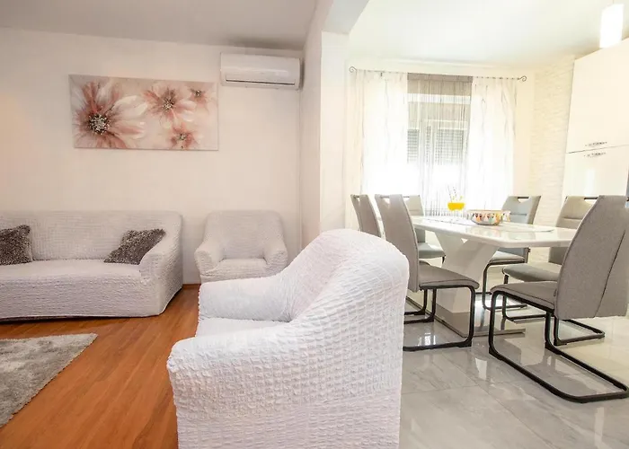 Petra Pridraga Holiday home *